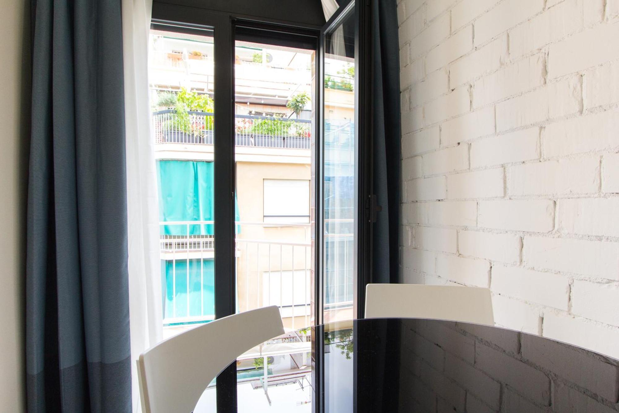 Novus Homes Barcelona Santa Eulalia Оспиталет-де-Льобрегат Экстерьер фото