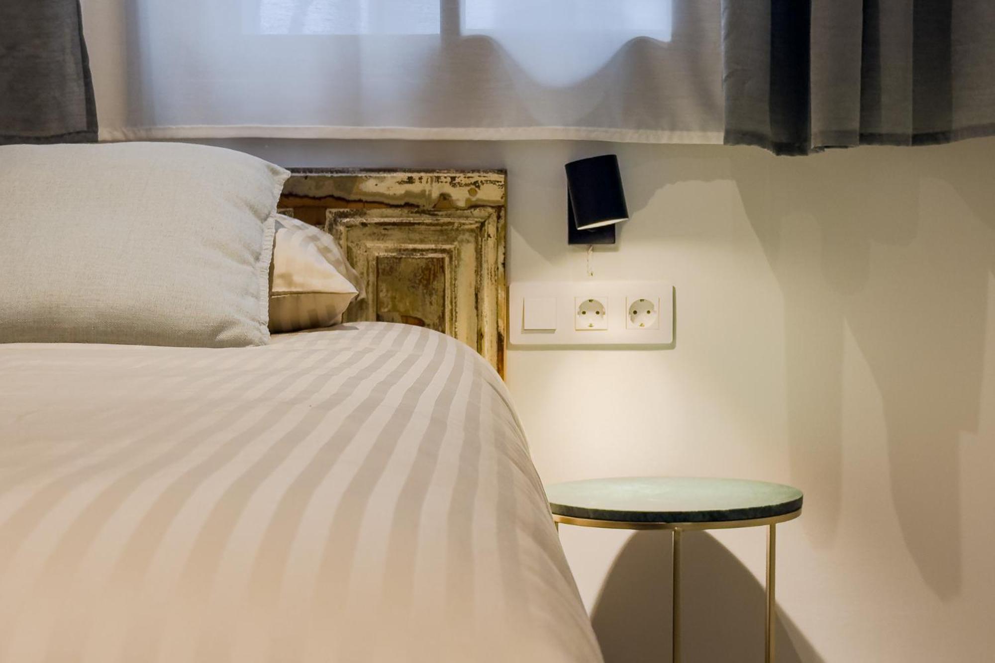 Novus Homes Barcelona Santa Eulalia Оспиталет-де-Льобрегат Экстерьер фото